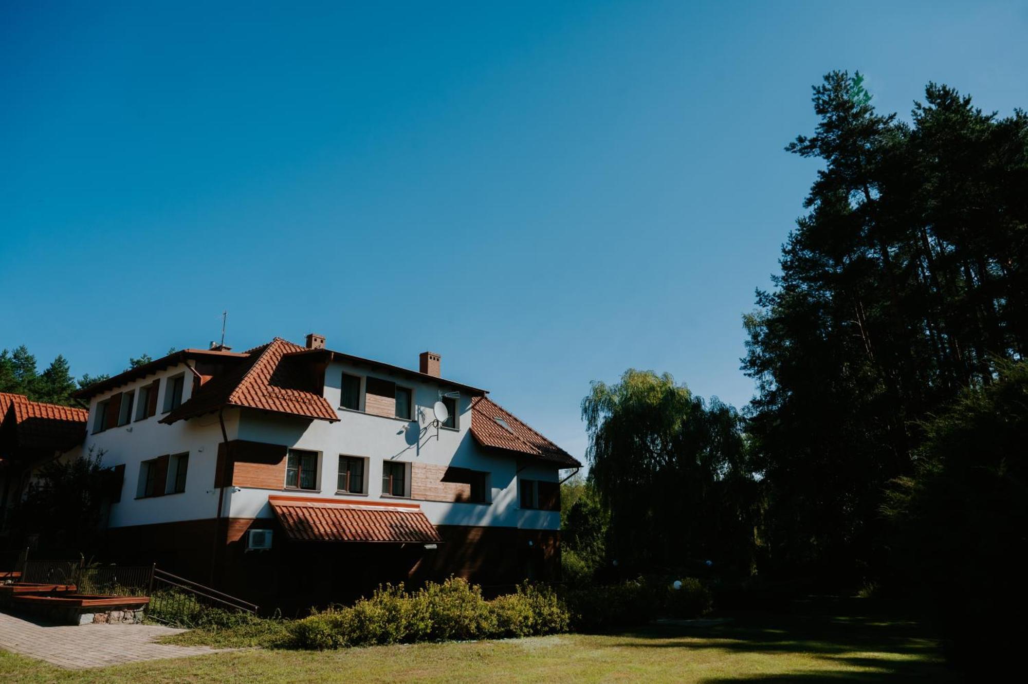 Kwatera W Lesniczowce Czarne Karszanek Kültér fotó